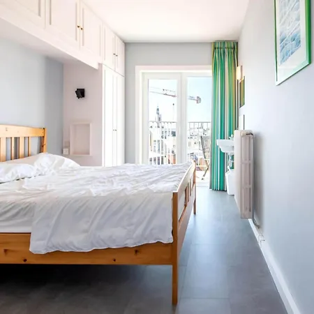 Met Zeezicht In Ostende