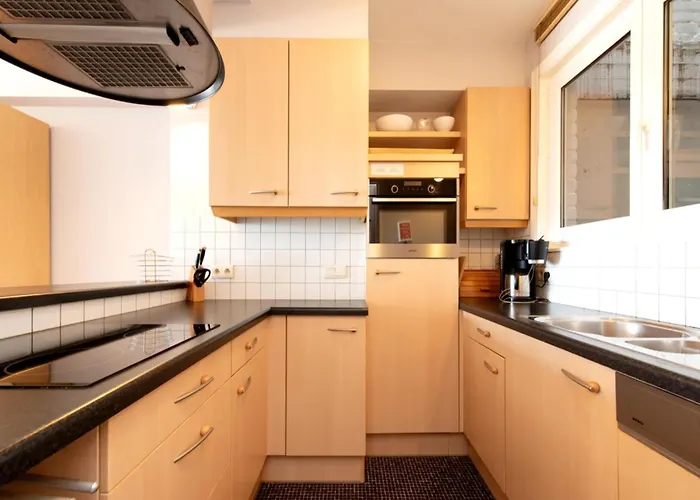 Апартаменты Met Zeezicht In *