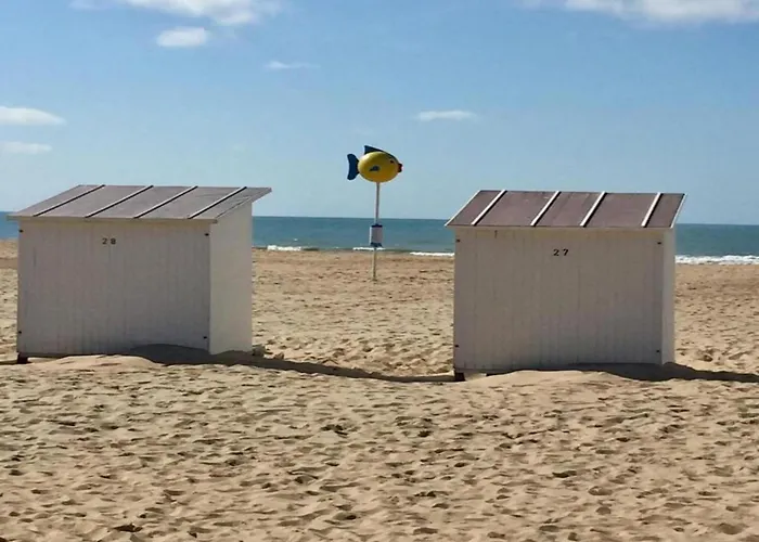 Апартаменты Met Zeezicht In