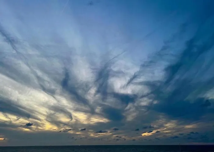 Appartement Met Zeezicht In *
